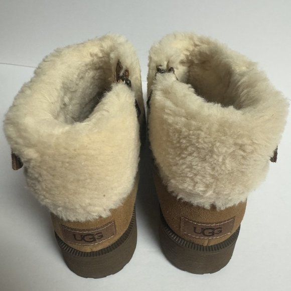 UGG Womens Bodie Fur Belted Boot Chestnut Size 8.5 M - Picture 4 of 7